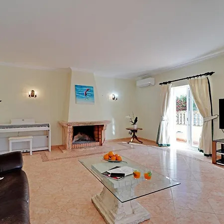 Casa Helena Villa