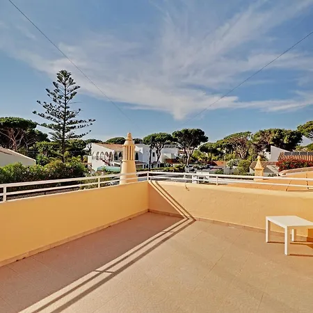 Vila Casa Helena Quarteira