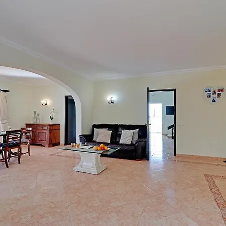 Villa Casa Helena Quarteira